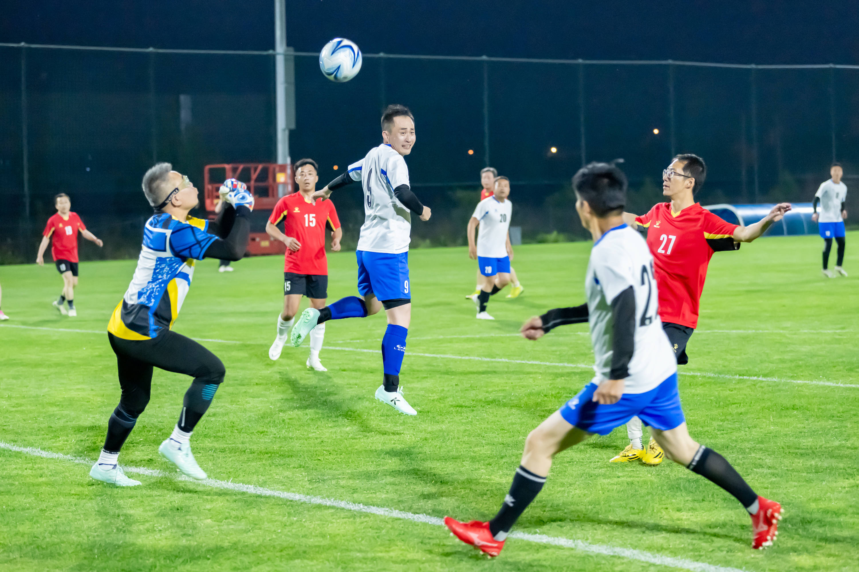 主题聚焦在 主题聚焦在